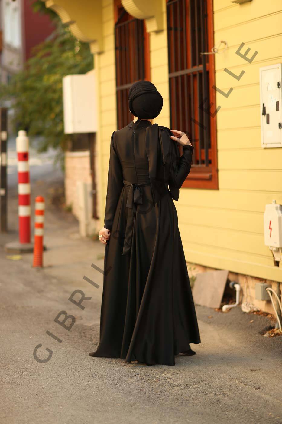 Siyah Mina Elbise